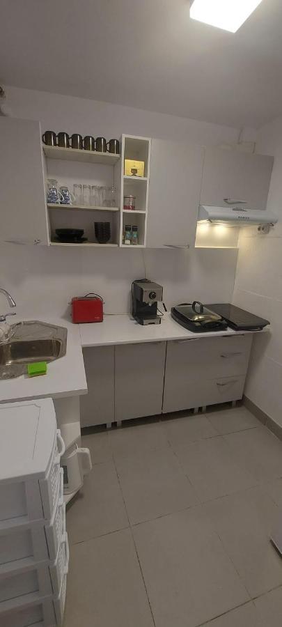 Apartament 2 Camere ซูลีนา ภายนอก รูปภาพ